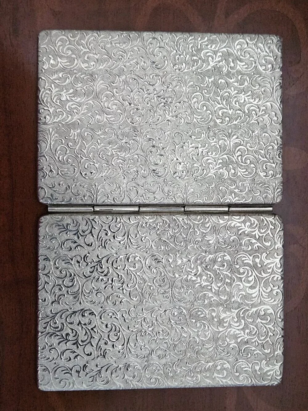 MONICA RICH KOSANN ITALIAN ENGRAVED FLORAL SILVER 2 IMAGE CASE FRAME PHOTO ALBUM